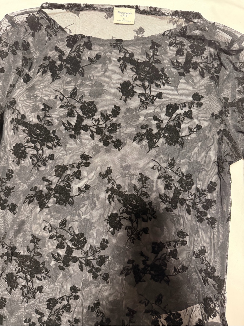 Abercrombie & Fitch Black Floral Burnout Mesh Long-Sleeve Top - Picture 3 of 3